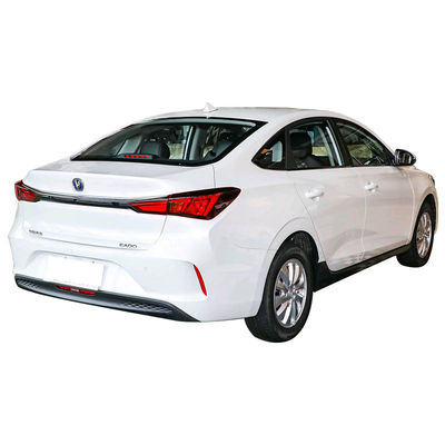 چانگان یی دونگ EV460 تاکسی الکتریکی چینی سدان 401KM عمر باتری
