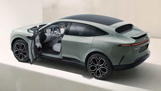 آواتار 11 SUV الکتریکی چینی لوکس برای خانواده 19.03kwh/100km