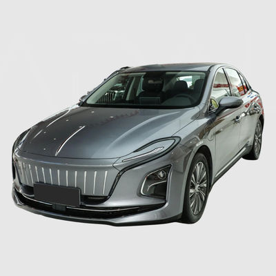 هنگچي E-QM5 لگزري EV سدان متوسط برای سوار شدن آنلاین