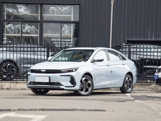 جیلی امگرند L HiP PHEV سدان 1.5T موتور دامنه جامع 1300KM