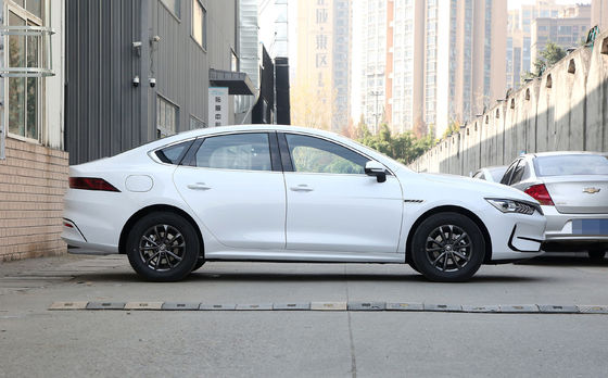 2024 BYD Qin Plus 55km/120km Honor مدل چین D-MI پلاگ در ماشین هیبریدی