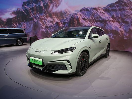 25 BYD Seal06GT، با دامنه 505KM-605KM، با چهار چرخ محرک و دو چرخ محرک با دو سیستم.