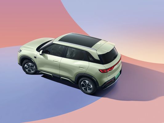 2025 BYD Yuan UP. دارای ویژگی های رانندگی هوشمند جدید است. محدوده الکتریکی خالص 301KM-401KM. بهترین ارزش برای پول