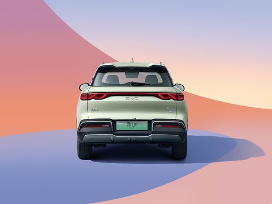 2025 BYD Yuan UP. دارای ویژگی های رانندگی هوشمند جدید است. محدوده الکتریکی خالص 301KM-401KM. بهترین ارزش برای پول