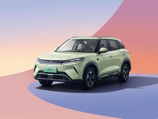 2025 BYD Yuan UP. دارای ویژگی های رانندگی هوشمند جدید است. محدوده الکتریکی خالص 301KM-401KM. بهترین ارزش برای پول