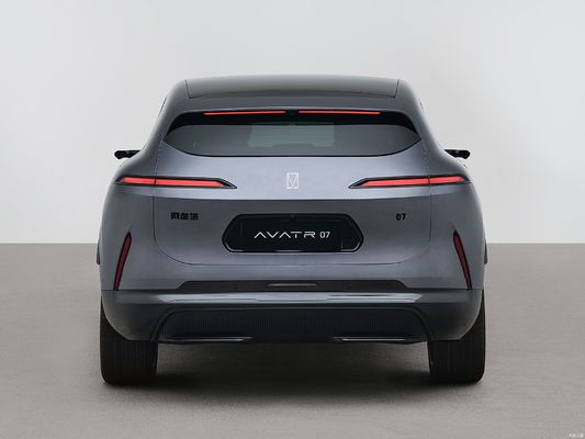 چانگان آواتار 07 یک مارک جدید با کیفیت بالا است که به طور مشترک توسط CATL، هواوی و Chang'an Automobile ایجاد شده است.که باعث می شه که مقرون به صرفه ترین درایو هوشمند باشه