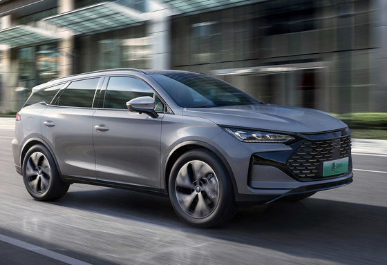 سدان برقی BYD با زمان شارژ 8 ساعته، ساختار بدنه 5 در و حداکثر سرعت 120 مایل در ساعت